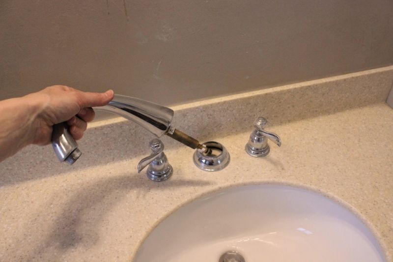 Remove the tap water faucet