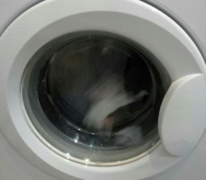 Не открывается дверца стиральной машины Индезит