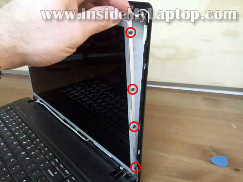 Как разобрать ноутбук Lenovo G560 для замены дисплея (8)