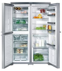 большой холодильник